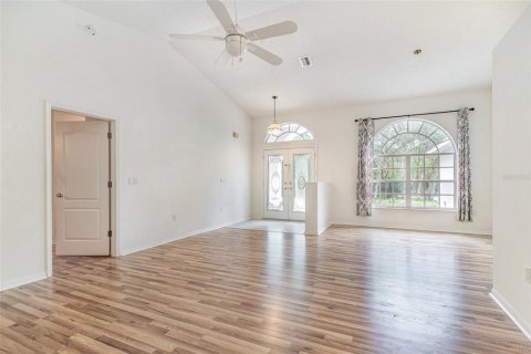 House in Hernando, Florida 3 bedrooms, 168.99 sq.m. № 1885478 - photo 7
