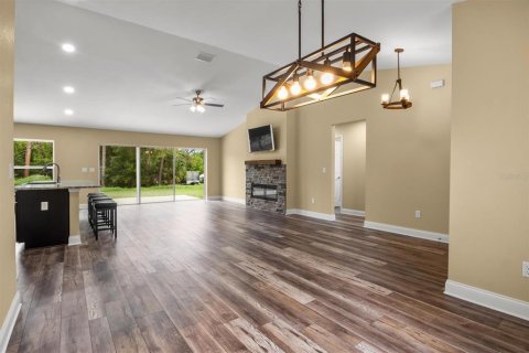 Villa ou maison à vendre à Haines City, Floride: 3 chambres, 151.71 m2 № 2316579 - photo 8