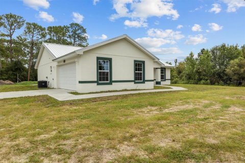 Villa ou maison à vendre à Haines City, Floride: 3 chambres, 151.71 m2 № 2316579 - photo 3