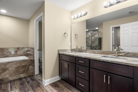 Villa ou maison à vendre à Haines City, Floride: 3 chambres, 151.71 m2 № 2316579 - photo 18
