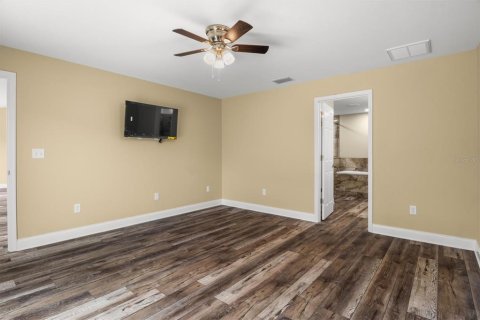 Villa ou maison à vendre à Haines City, Floride: 3 chambres, 151.71 m2 № 2316579 - photo 17