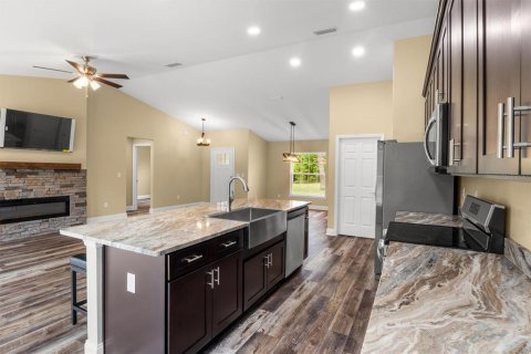 Villa ou maison à vendre à Haines City, Floride: 3 chambres, 151.71 m2 № 2316579 - photo 13