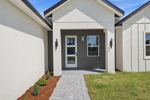 House in Ocala, Florida 4 bedrooms, 167.13 sq.m. № 2150741 - photo 5