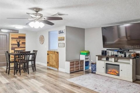 Villa ou maison à vendre à New Port Richey, Floride: 4 chambres, 144 m2 № 2431623 - photo 8