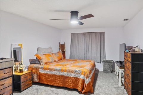 Villa ou maison à vendre à New Port Richey, Floride: 4 chambres, 144 m2 № 2431623 - photo 25