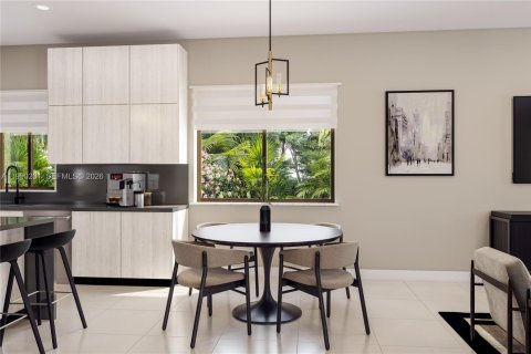 House in Miami, Florida 5 bedrooms, 402.82 sq.m. № 2057613 - photo 4