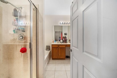 Villa ou maison à vendre à Port St. Lucie, Floride: 4 chambres, 192.4 m2 № 2081822 - photo 19