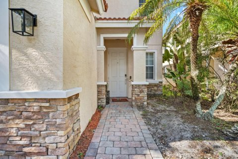 Villa ou maison à vendre à Port St. Lucie, Floride: 4 chambres, 192.4 m2 № 2081822 - photo 2