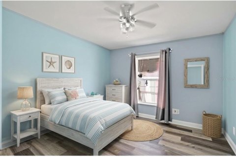 House in Valrico, Florida 3 bedrooms, 174.66 sq.m. № 2110181 - photo 27