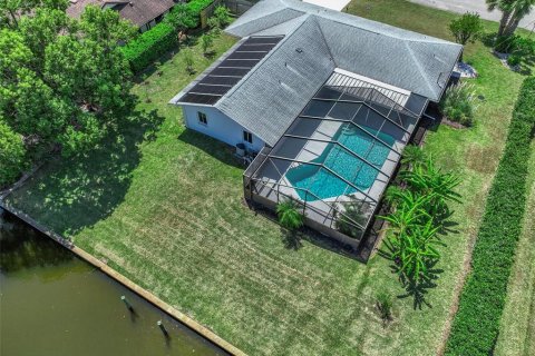 House in Palm Coast, Florida 4 bedrooms, 169.08 sq.m. № 1903218 - photo 3
