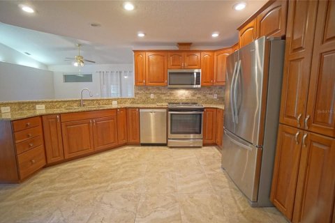 Villa ou maison à louer à Clearwater, Floride: 3 chambres, 157.75 m2 № 1823293 - photo 11