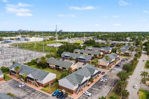 Condo in Largo, Florida, 1 bedroom  № 2112673 - photo 15