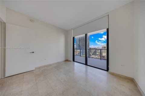 Condo in Miami, Florida, 2 bedrooms  № 1863851 - photo 22