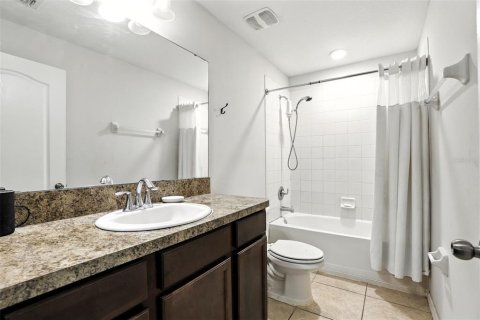 Touwnhouse à vendre à Orlando, Floride: 4 chambres, 208.57 m2 № 1907138 - photo 23