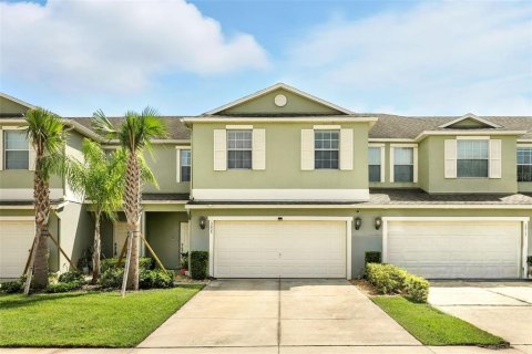 Touwnhouse à vendre à Orlando, Floride: 4 chambres, 208.57 m2 № 1907138 - photo 1