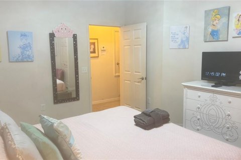 Купить таунхаус в Киссимми, Флорида 9 комнат, 120.77м2, № 2235922 - фото 29