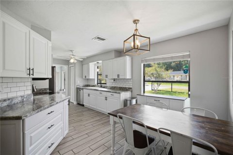 Casa en venta en Ocklawaha, Florida, 3 dormitorios, 126.72 m2 № 2349249 - foto 8