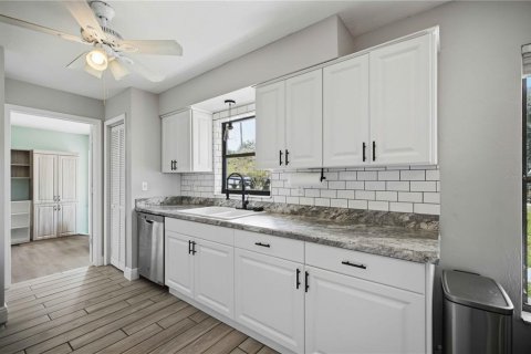 Casa en venta en Ocklawaha, Florida, 3 dormitorios, 126.72 m2 № 2349249 - foto 11
