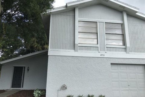 Villa ou maison à Tampa, Floride 4 chambres, 142.6 m2 № 2348044