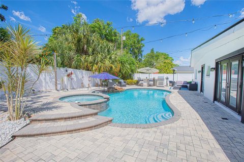 Casa en venta en Winter Park, Florida, 3 dormitorios, 210.7 m2 № 1609833 - foto 28