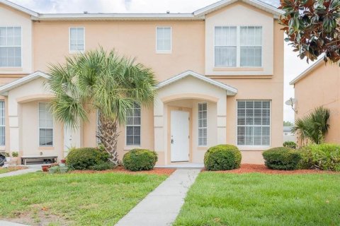 Adosado en Kissimmee, Florida 3 dormitorios, 140.47 m2 № 2116150