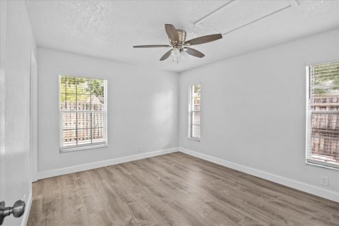 Villa ou maison à vendre à Oldsmar, Floride: 3 chambres, 117.52 m2 № 1843505 - photo 16