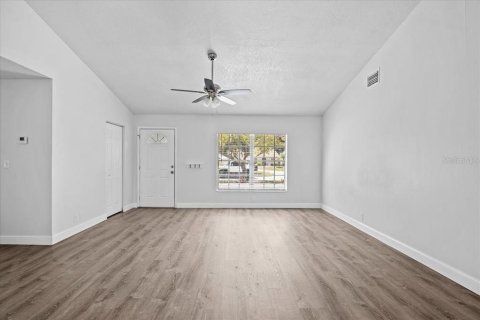 Villa ou maison à vendre à Oldsmar, Floride: 3 chambres, 117.52 m2 № 1843505 - photo 5