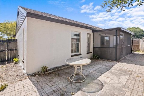 Villa ou maison à vendre à Oldsmar, Floride: 3 chambres, 117.52 m2 № 1843505 - photo 24