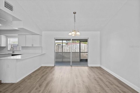 Villa ou maison à vendre à Oldsmar, Floride: 3 chambres, 117.52 m2 № 1843505 - photo 8