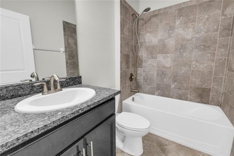 Villa ou maison à louer à Bradenton, Floride: 4 chambres, 234.86 m2 № 1826687 - photo 24