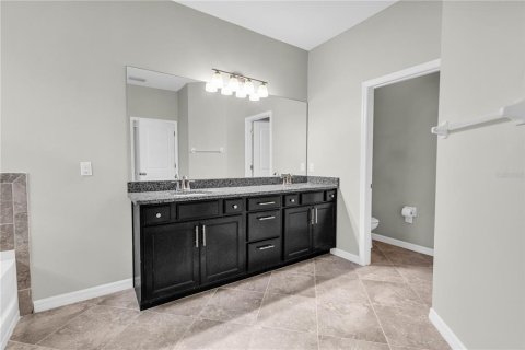 Villa ou maison à louer à Bradenton, Floride: 4 chambres, 234.86 m2 № 1826687 - photo 20