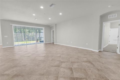 Villa ou maison à louer à Bradenton, Floride: 4 chambres, 234.86 m2 № 1826687 - photo 6
