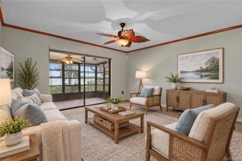 Townhouse in Inverness, Florida 2 bedrooms, 121.89 sq.m. № 2378929 - photo 8