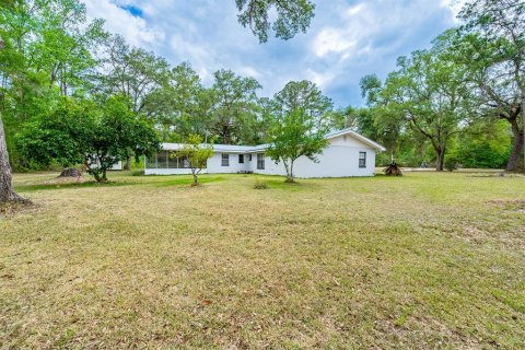 House in Old Town, Florida 3 bedrooms, 164.44 sq.m. № 2214212 - photo 12