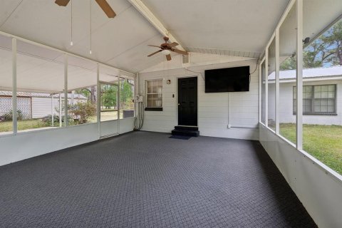House in Old Town, Florida 3 bedrooms, 164.44 sq.m. № 2214212 - photo 23