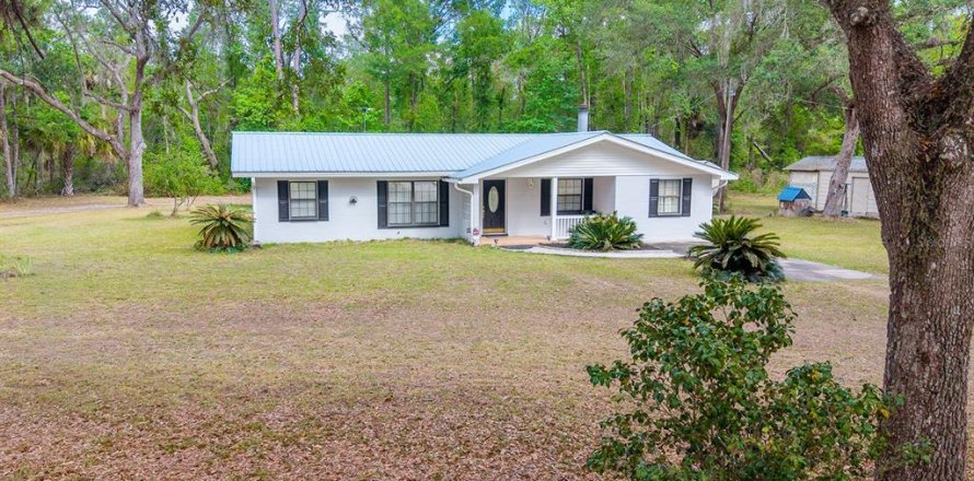 House in Old Town, Florida 3 bedrooms, 164.44 sq.m. № 2214212