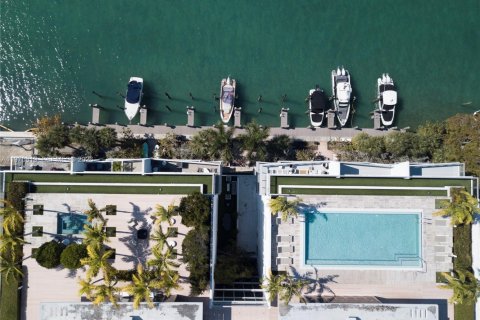 Condo in Bay Harbor Islands, Florida, 3 bedrooms  № 2058095 - photo 29