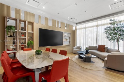 Condo in Bay Harbor Islands, Florida, 3 bedrooms  № 2058095 - photo 26