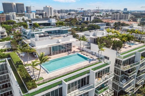 Condo in Bay Harbor Islands, Florida, 3 bedrooms  № 2058095 - photo 28