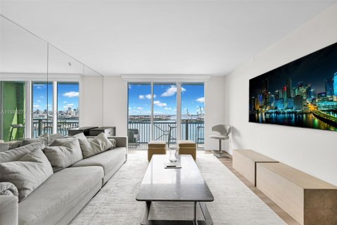 Condo in Miami Beach, Florida, 1 bedroom  № 2005126