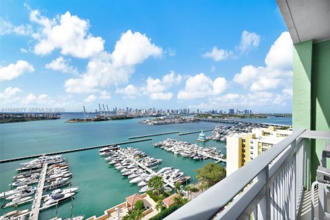 Condo in Miami Beach, Florida, 1 bedroom  № 2005126 - photo 24