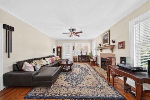 Купить виллу или дом в Лейкленд, Флорида 7 комнат, 163.14м2, № 2423886 - фото 8
