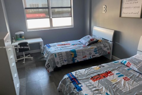 Купить кондоминиум в Санни-Айлс-Бич, Флорида 2 спальни, 118.45м2, № 1984771 - фото 6