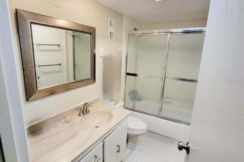 Condominio en alquiler en Saint Petersburg, Florida, 3 dormitorios, 139.35 m2 № 1785919 - foto 10