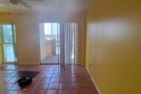Condominio en alquiler en Saint Petersburg, Florida, 3 dormitorios, 139.35 m2 № 1785919 - foto 11