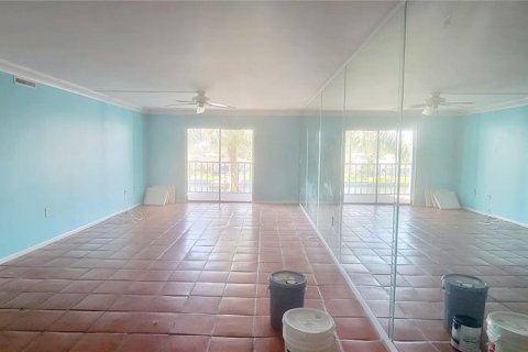 Condominio en alquiler en Saint Petersburg, Florida, 3 dormitorios, 139.35 m2 № 1785919 - foto 3