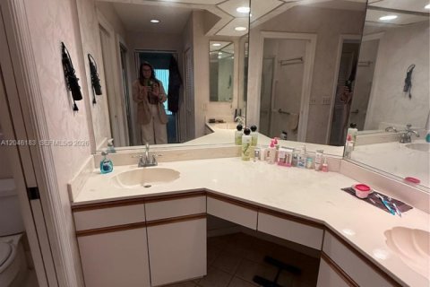 Touwnhouse à vendre à Boca Raton, Floride: 2 chambres, 144.46 m2 № 2191981 - photo 5