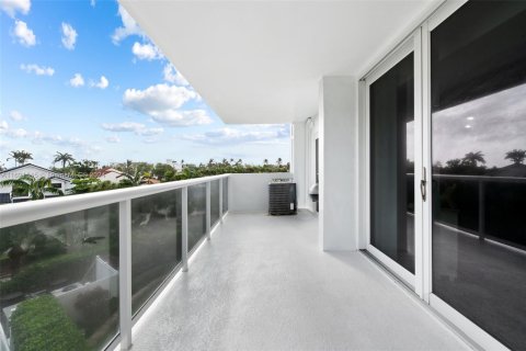 Condominio en venta en Fort Lauderdale, Florida, 2 dormitorios, 111.48 m2 № 1865581 - foto 4
