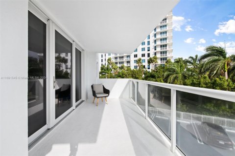Condominio en venta en Fort Lauderdale, Florida, 2 dormitorios, 111.48 m2 № 1865581 - foto 16