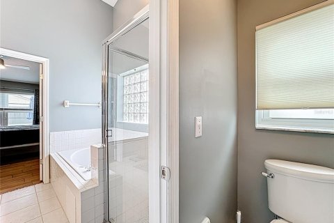 Casa en venta en Orlando, Florida, 4 dormitorios, 177.44 m2 № 1907767 - foto 23